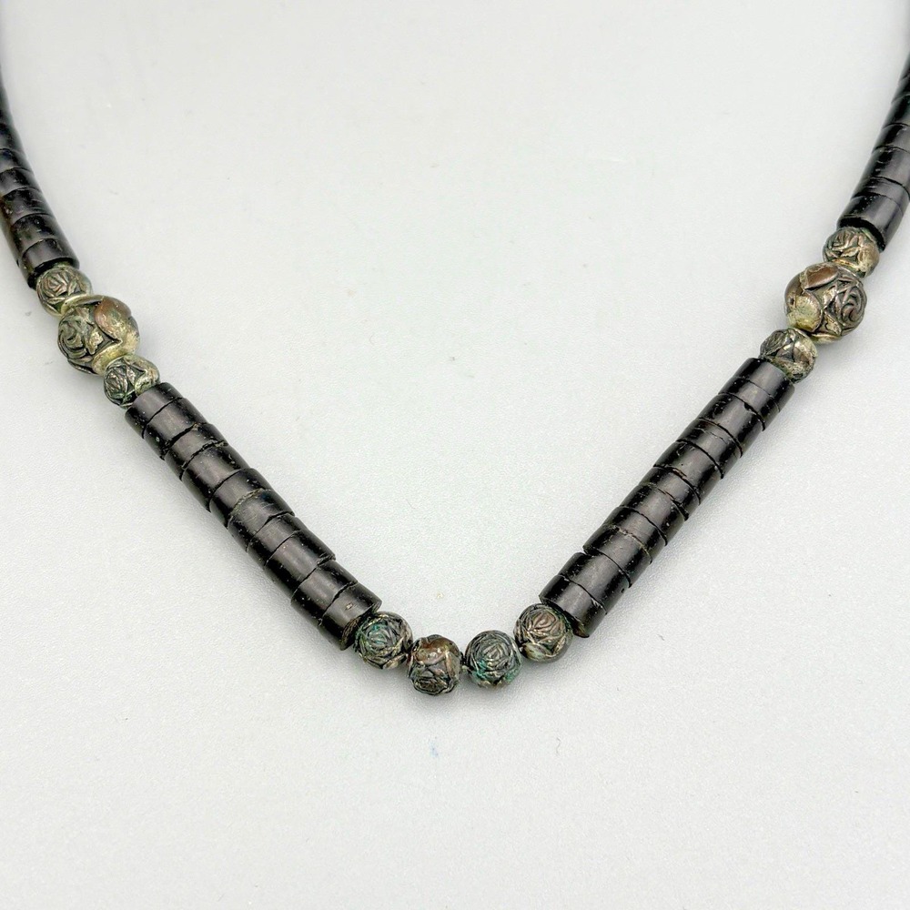 Vintage Graduated Heishi Brown Pen Shell Necklace 18" Silvertone Rose Beads - Picture 5 of 6